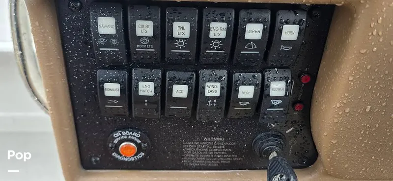 Slide: The Image of Crownline Boats 264 CR 2018 - 15858197