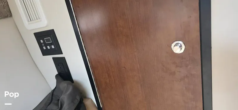 Slide: The Image of Crownline Boats 264 CR 2018 - 15858206