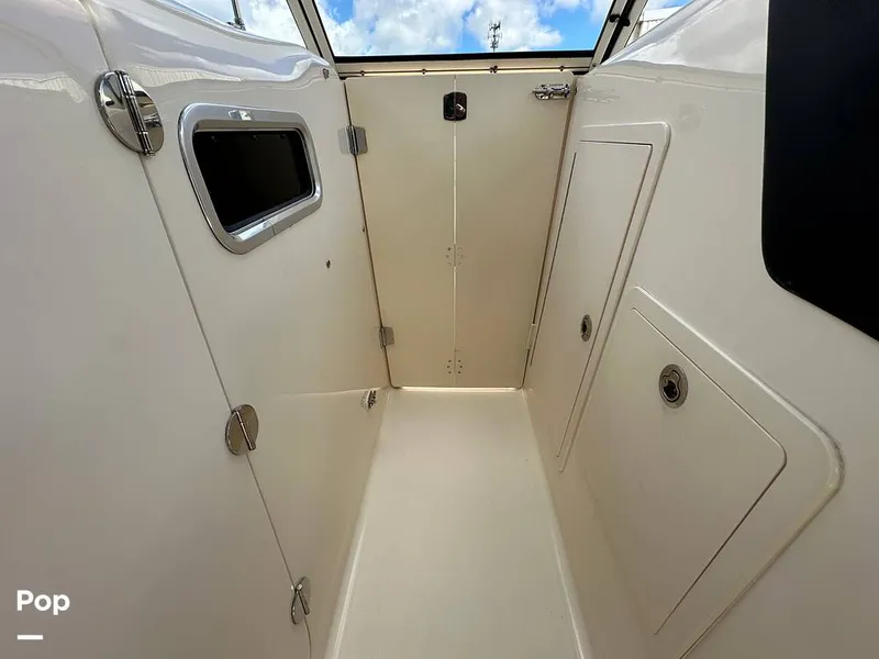 Slide: The Image of Grady-White 307 Freedom 2019 - 15972037