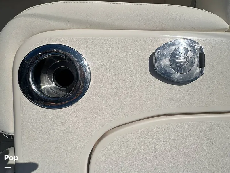 Slide: The Image of Grady-White 307 Freedom 2019 - 15983413