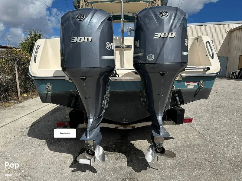 Slide: The Image of Grady-White 307 Freedom 2019 - 15972012