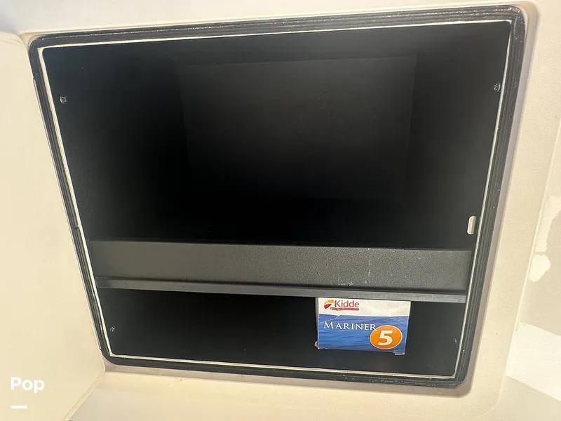 Slide: The Image of Grady-White 307 Freedom 2019 - 15972096