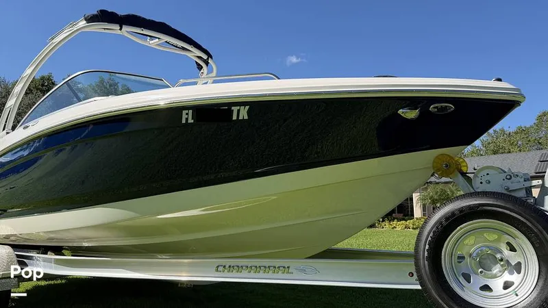 Slide: The Image of Chaparral 23SSI 2023 - 15973208