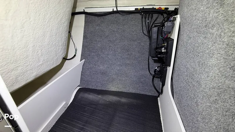 Slide: The Image of Chaparral 23SSI 2023 - 15973212