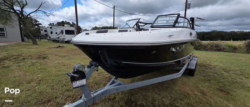 Slide: The Image of Bayliner VR6 2021 - 15888155