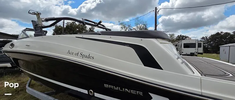 Slide: The Image of Bayliner VR6 2021 - 15888168