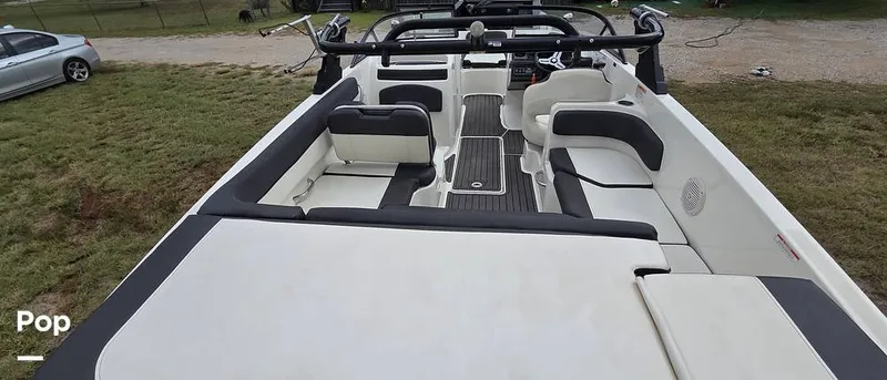 Slide: The Image of Bayliner VR6 2021 - 15888382