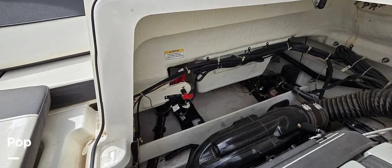 Slide: The Image of Bayliner VR6 2021 - 15888477