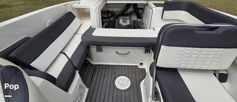 Slide: The Image of Bayliner VR6 2021 - 15888487