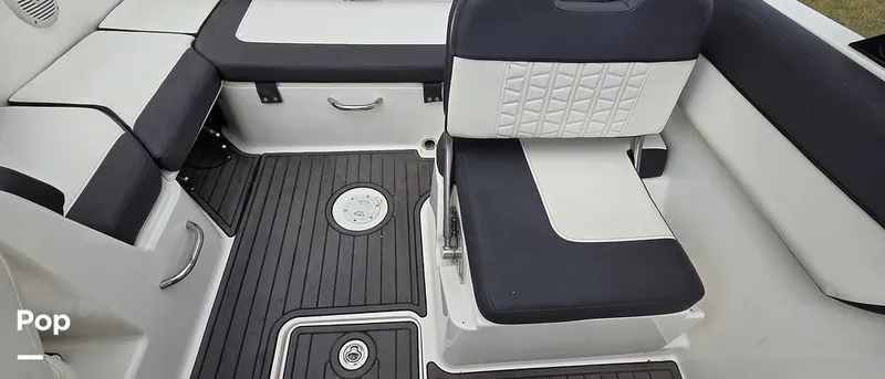 Slide: The Image of Bayliner VR6 2021 - 15888495