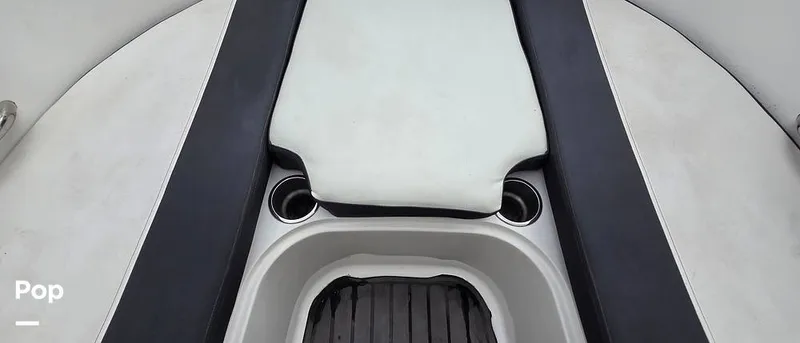 Slide: The Image of Bayliner VR6 2021 - 15888496