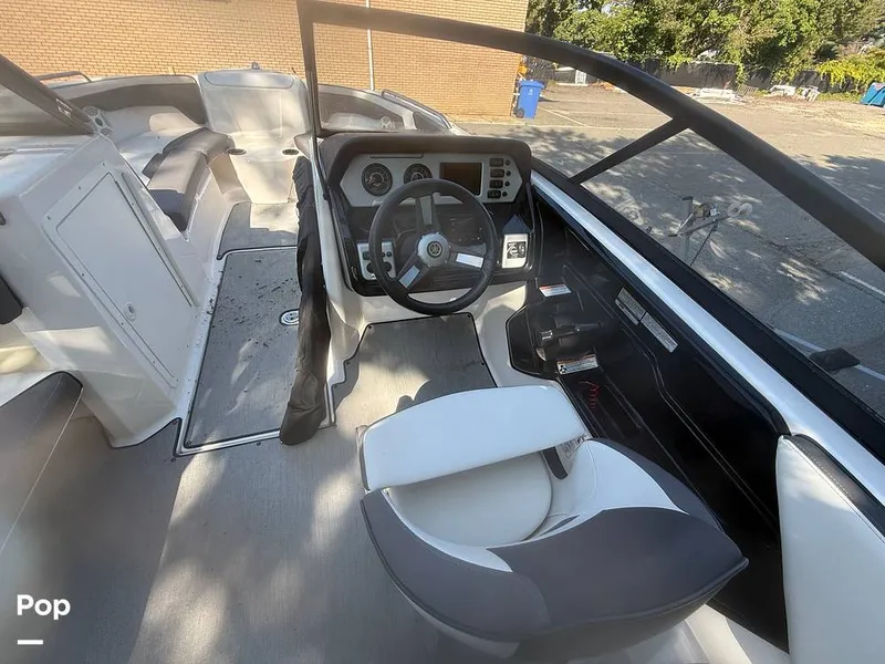 Slide: The Image of Yamaha AR 210 2021 - 15876959