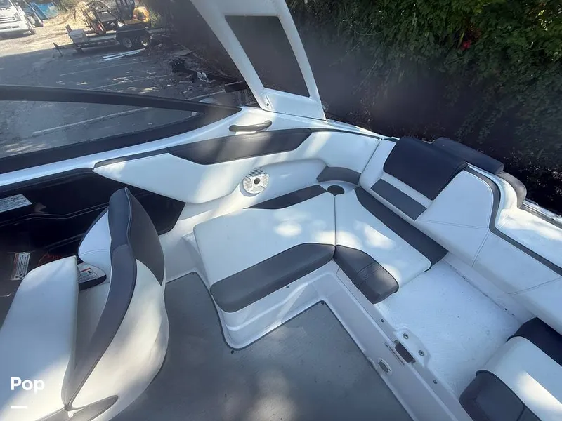 Slide: The Image of Yamaha AR 210 2021 - 15876960