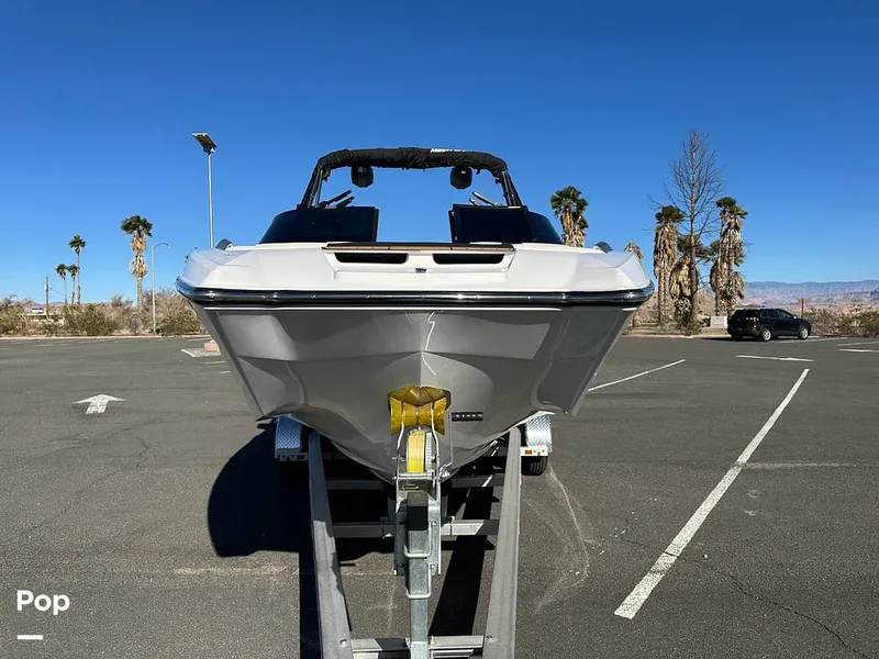 Slide: The Image of Mastercraft X24 2024 - 16171000