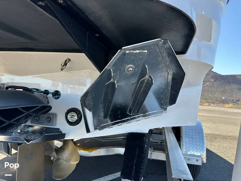 Slide: The Image of Mastercraft X24 2024 - 16171100