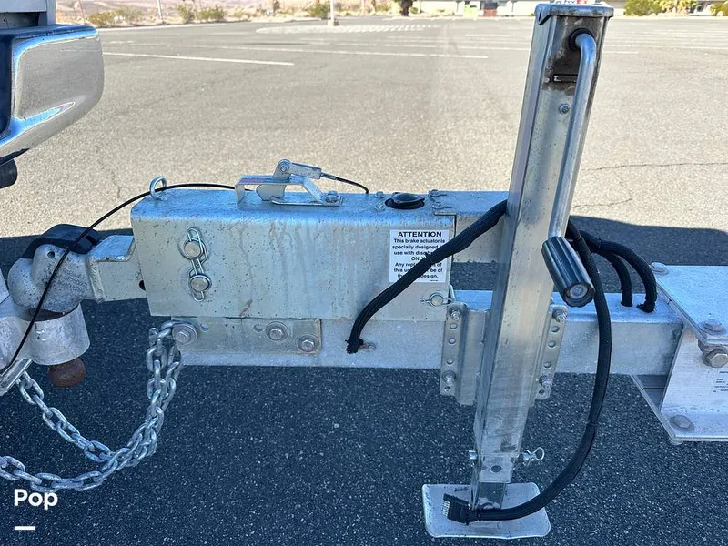 Slide: The Image of Mastercraft X24 2024 - 16171109