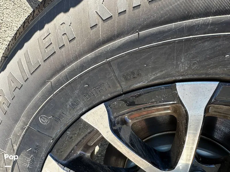 Slide: The Image of Mastercraft X24 2024 - 16171114