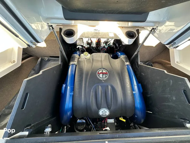 Slide: The Image of Mastercraft X24 2024 - 16171038