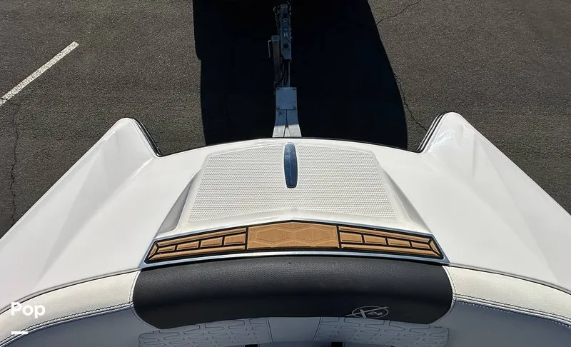 Slide: The Image of Mastercraft X24 2024 - 16171063