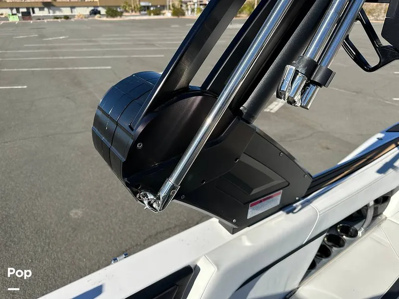 Slide: The Image of Mastercraft X24 2024 - 16171071