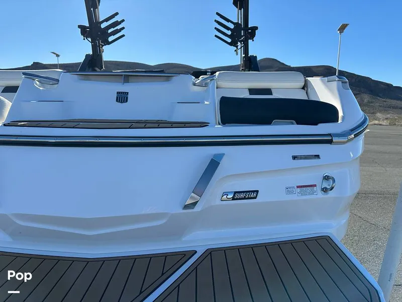 Slide: The Image of Mastercraft X24 2024 - 16171096