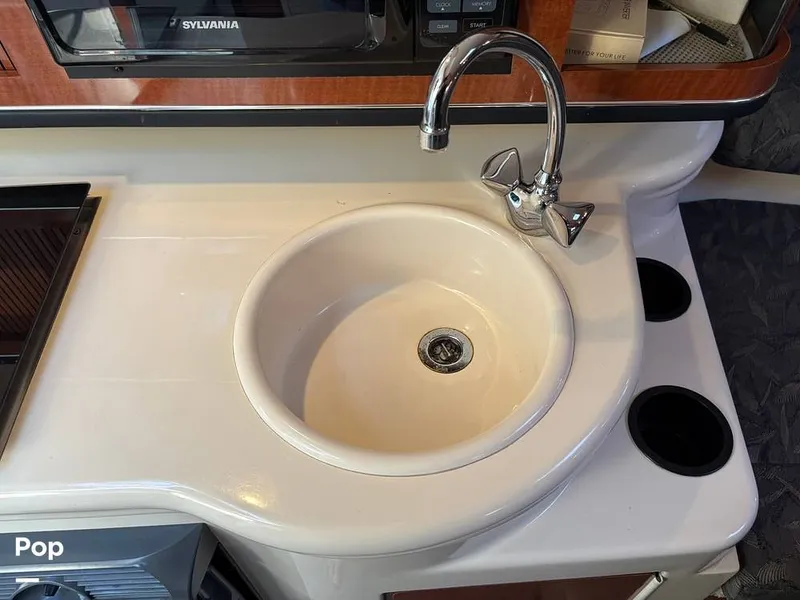 Slide: The Image of Sea Ray 260 Sundancer 2004 - 15901915