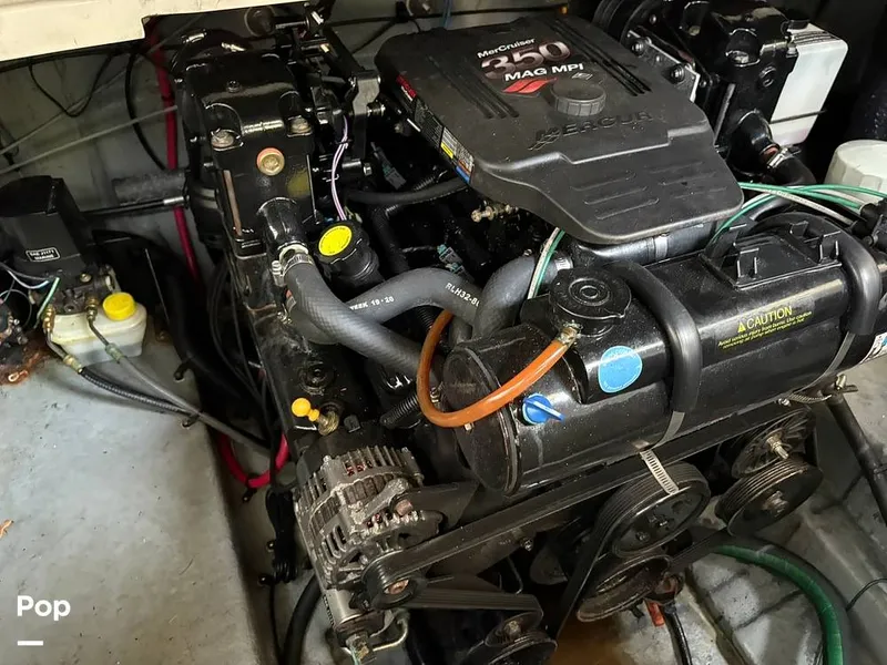 Slide: The Image of Sea Ray 260 Sundancer 2004 - 15901939