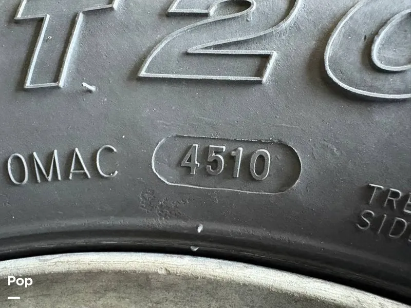 Slide: The Image of Sea Ray 260 Sundancer 2004 - 15901993