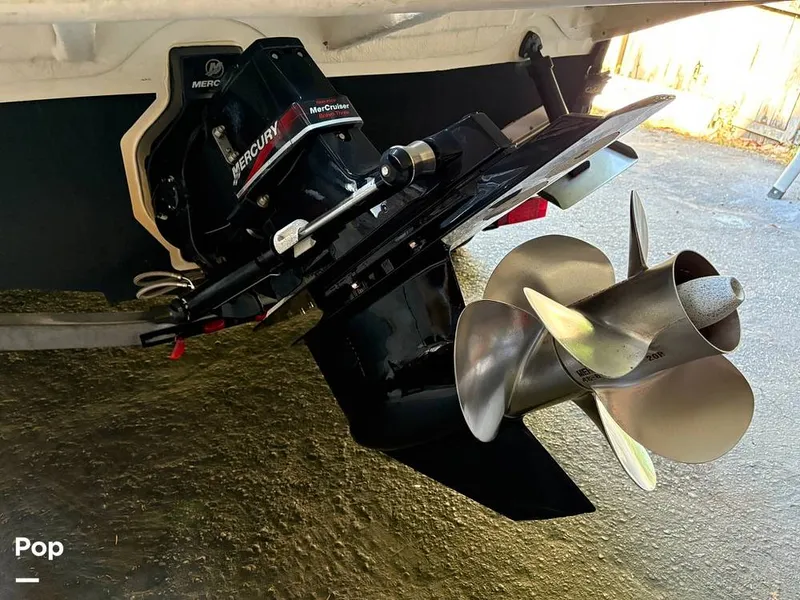 Slide: The Image of Sea Ray 260 Sundancer 2004 - 15901942