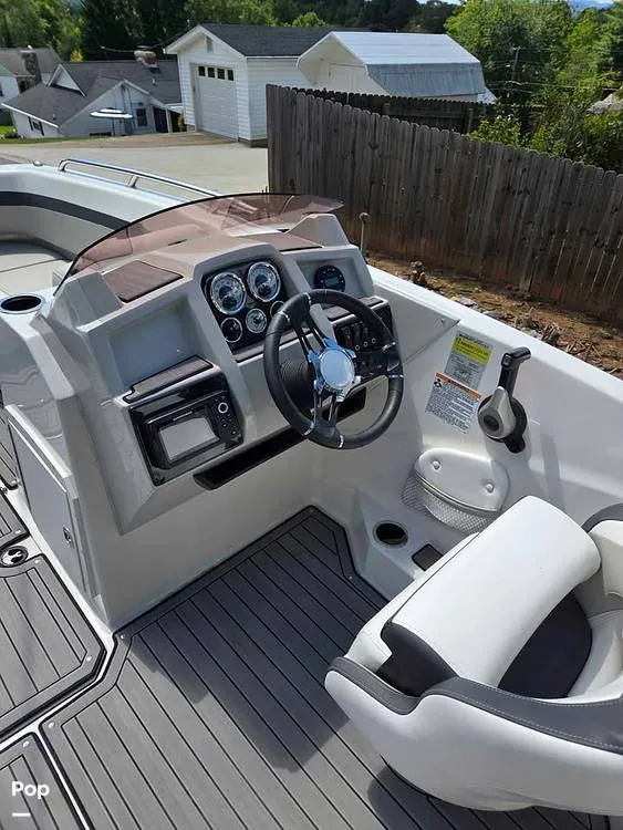 Slide: The Image of Starcraft SVX 191 2023 - 15871563