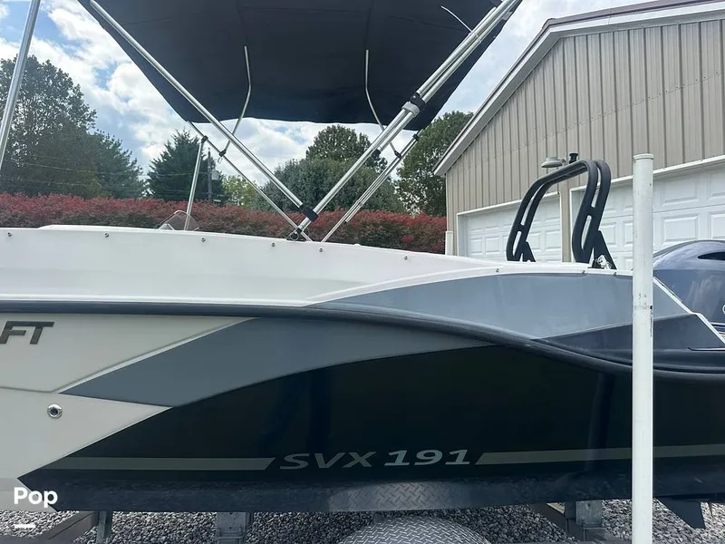 Slide: The Image of Starcraft SVX 191 2023 - 15884973