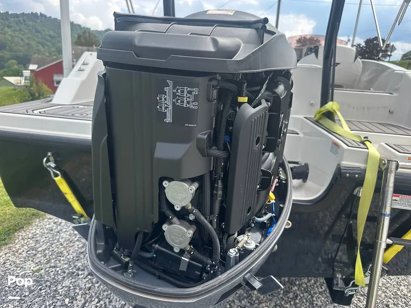 Slide: The Image of Starcraft SVX 191 2023 - 15884982