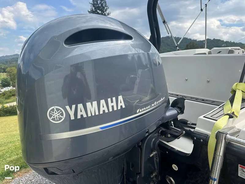 Slide: The Image of Starcraft SVX 191 2023 - 15884985