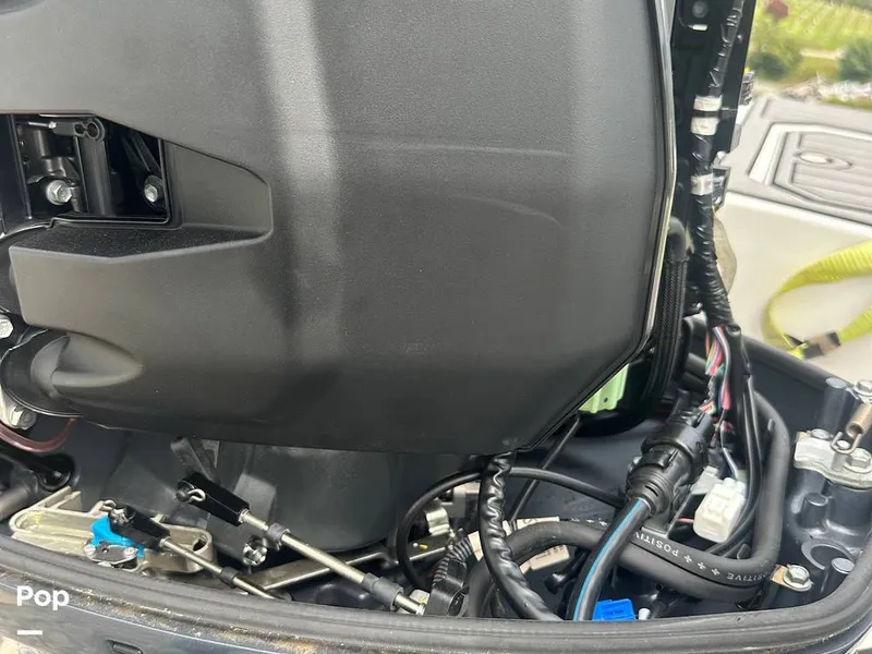 Slide: The Image of Starcraft SVX 191 2023 - 15884989