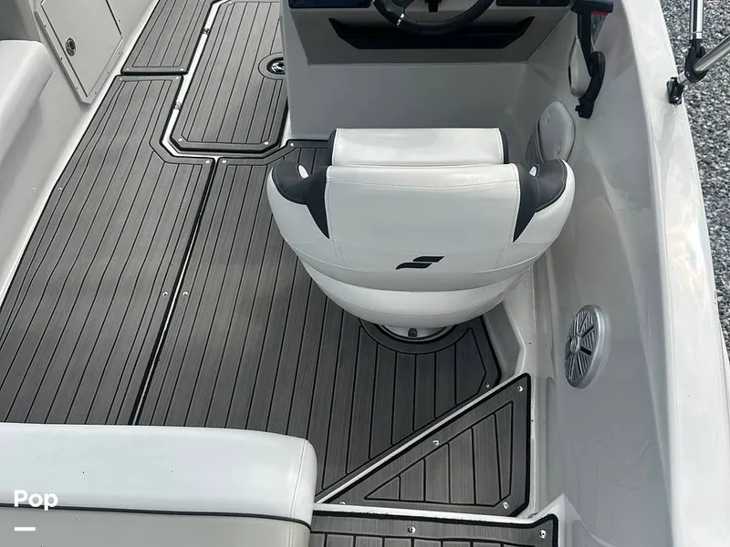 Slide: The Image of Starcraft SVX 191 2023 - 15884990