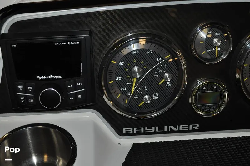 Slide: The Image of Bayliner DX 2250 2022 - 16270746