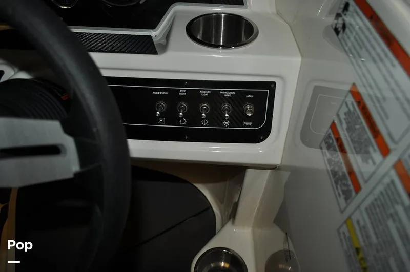 Slide: The Image of Bayliner DX 2250 2022 - 16270749