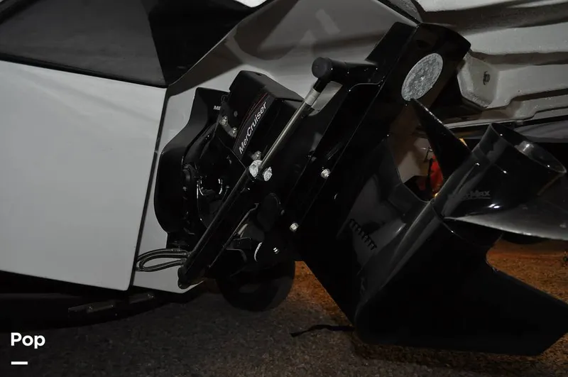 Slide: The Image of Bayliner DX 2250 2022 - 16270734