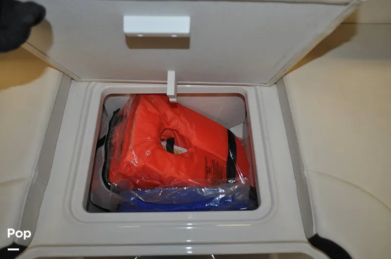 Slide: The Image of Bayliner DX 2250 2022 - 16270754