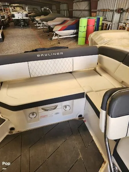 Slide: The Image of Bayliner DX 2250 2022 - 16198145