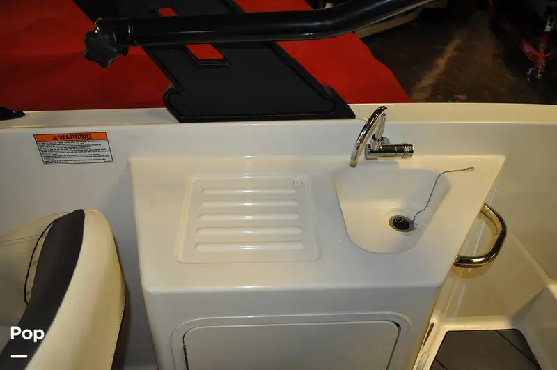 Slide: The Image of Bayliner DX 2250 2022 - 16270760