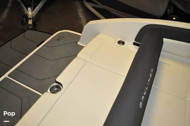 Slide: The Image of Bayliner DX 2250 2022 - 16270772