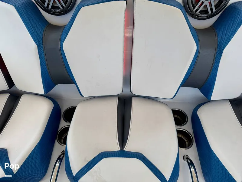 Slide: The Image of Scarab 165 ID 2022 - 16275544