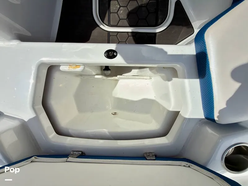 Slide: The Image of Scarab 165 ID 2022 - 16275571