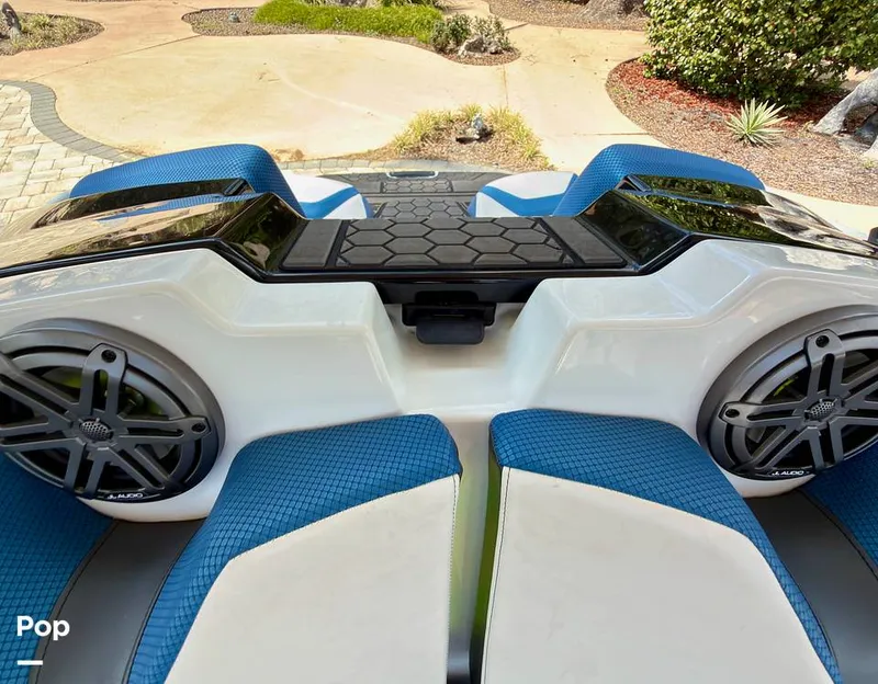 Slide: The Image of Scarab 165 ID 2022 - 16275573