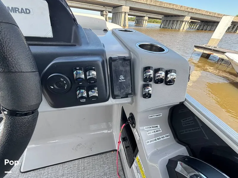 Slide: The Image of Harris Sunliner 230 2025 - 15871980