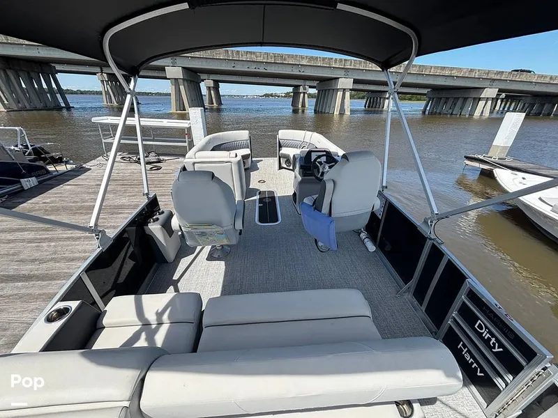 Slide: The Image of Harris Sunliner 230 2025 - 15871994