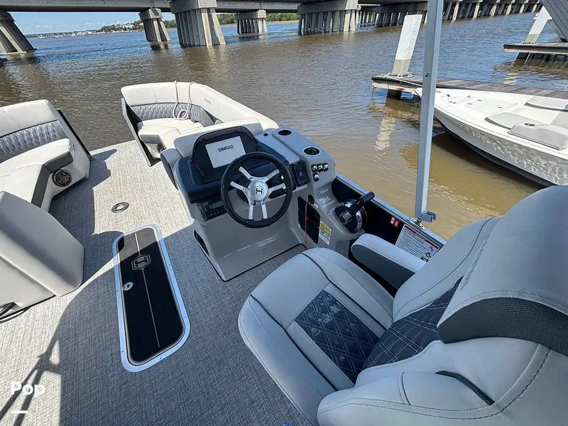 Slide: The Image of Harris Sunliner 230 2025 - 15871978