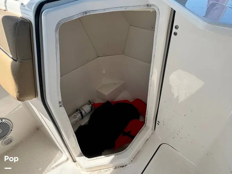 Slide: The Image of Bayliner DX2200 2024 - 15871953