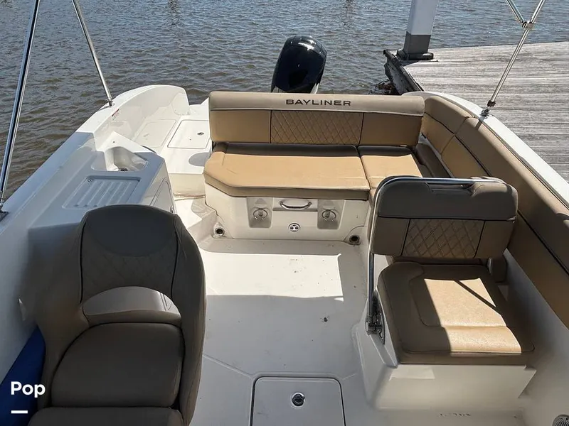 Slide: The Image of Bayliner DX2200 2024 - 15871957